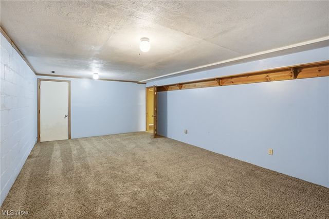 9335 Scenic Drive, Nashport, OH 43830