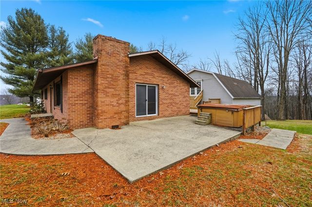 9335 Scenic Drive, Nashport, OH 43830