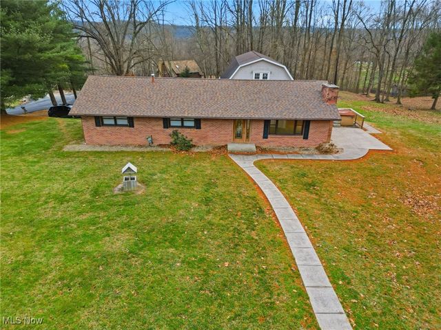 9335 Scenic Drive, Nashport, OH 43830