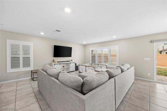 6466 Blue Ember Avenue, Las Vegas, NV 89130