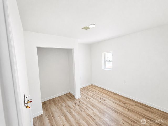 13055 33rd Avenue S, Tukwila, WA 98168