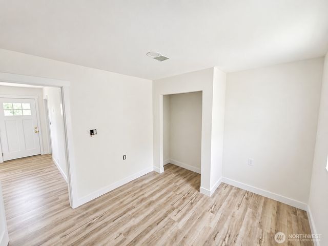 13055 33rd Avenue S, Tukwila, WA 98168