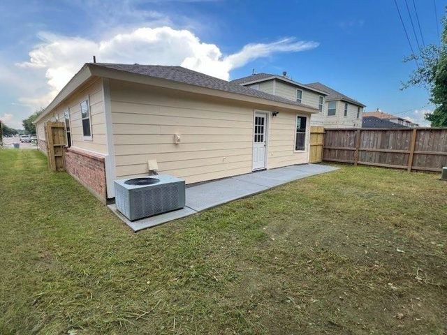 11839 Madison Oak Street, Houston, TX 77038