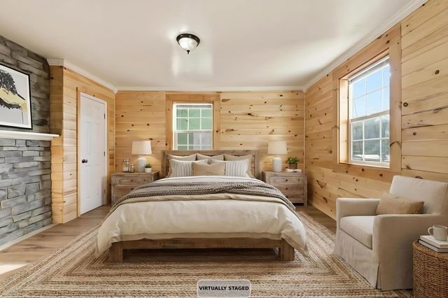 606 WINTHROP ST, Staunton, VA 24401