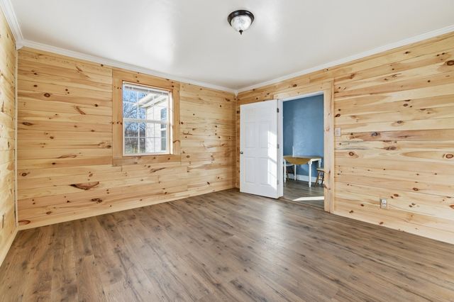 606 WINTHROP ST, Staunton, VA 24401