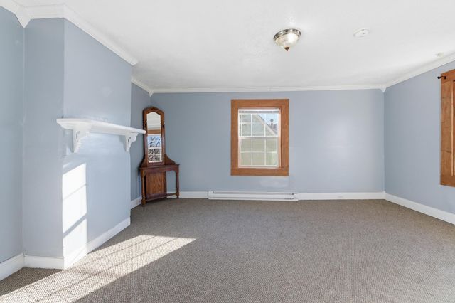 606 WINTHROP ST, Staunton, VA 24401