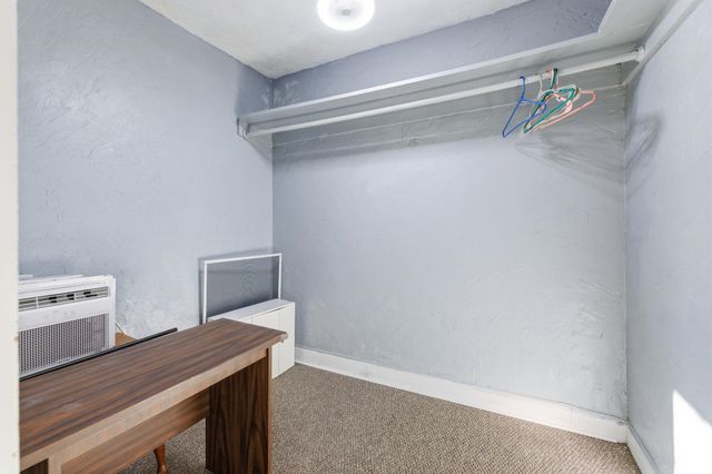 606 WINTHROP ST, Staunton, VA 24401