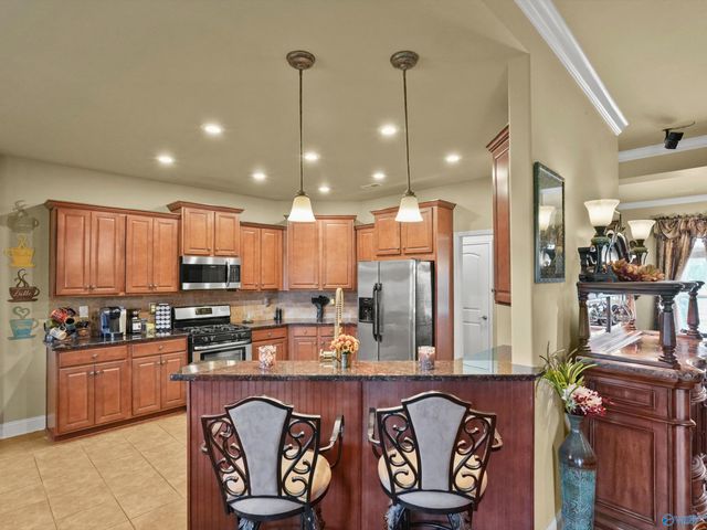 202 Pebble Creek Drive SW, Madison, AL 35756