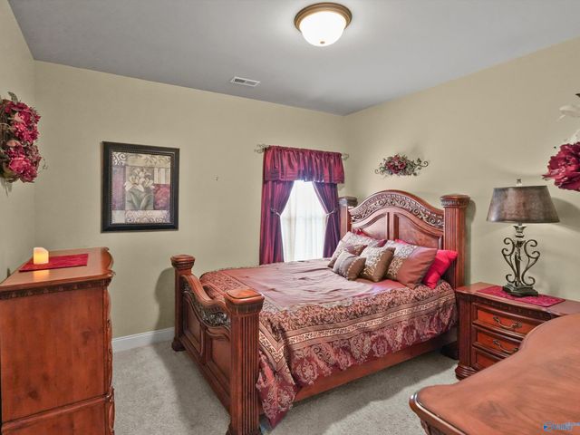 202 Pebble Creek Drive SW, Madison, AL 35756