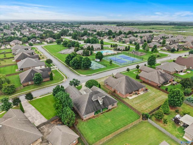 202 Pebble Creek Drive SW, Madison, AL 35756