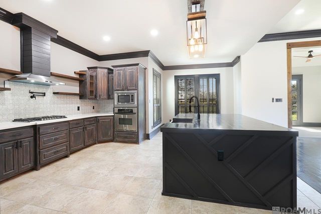 36267 Bluff Heritage Ave, Geismar, LA 70734