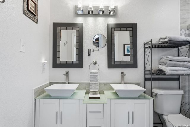 1954 Comfort, Canyon Lake, TX 78133