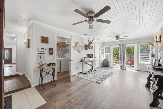 1954 Comfort, Canyon Lake, TX 78133