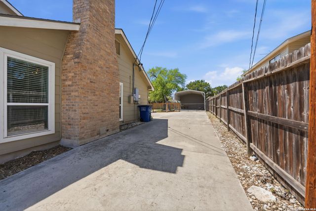 1954 Comfort, Canyon Lake, TX 78133