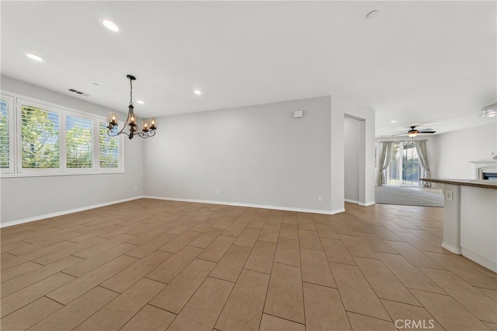 Image 5 of property listing at 37568 River Oats Lane, Murrieta, CA 92563