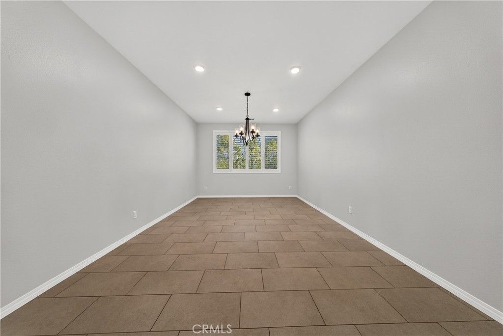 Image 6 of property listing at 37568 River Oats Lane, Murrieta, CA 92563