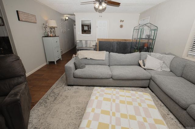 2323 Hwy 291 N., Prattsville, AR 72129