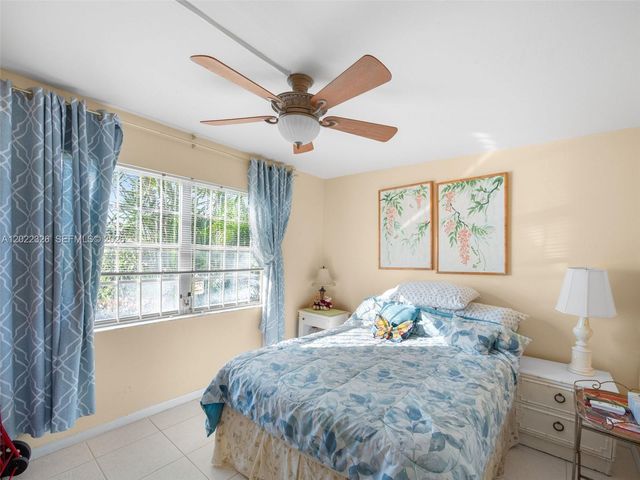 6400 NW 2nd Avenue 117, Boca Raton, FL 33487