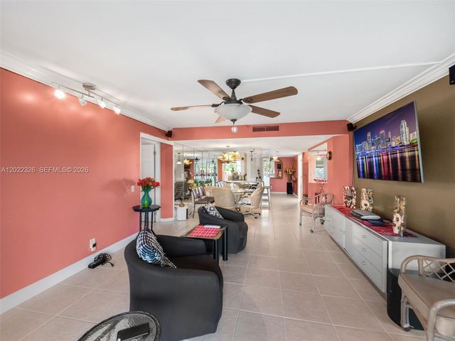 6400 NW 2nd Avenue 117, Boca Raton, FL 33487