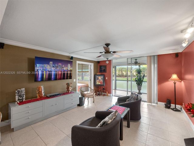 6400 NW 2nd Avenue 117, Boca Raton, FL 33487