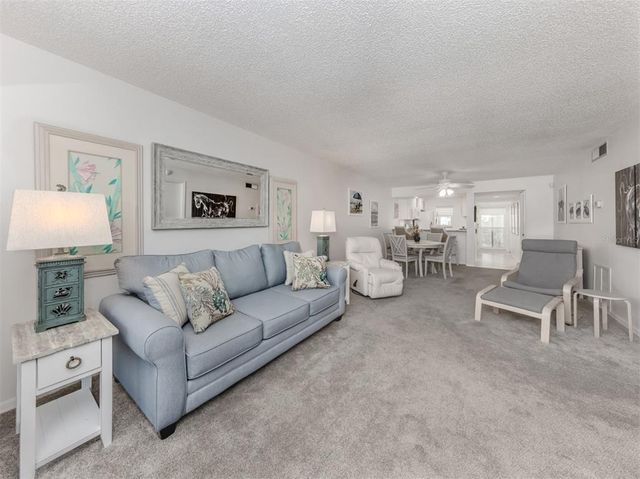 435 CERROMAR LANE 326, Venice, FL 34293
