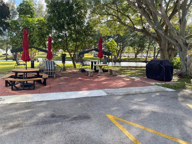 1145 Cambridge G 1145, Deerfield Beach, FL 33442