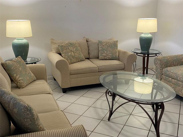 1145 Cambridge G 1145, Deerfield Beach, FL 33442