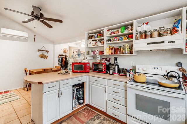 55 Heavenly Lane, Fairview, NC 28730