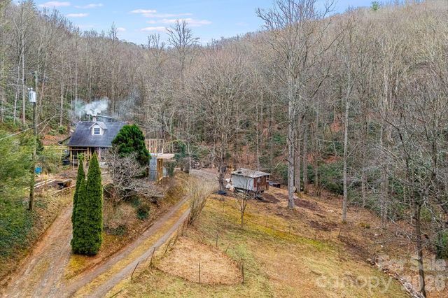 55 Heavenly Lane, Fairview, NC 28730