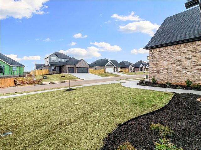1510 Lookout Lane, Cave Springs, AR 72718