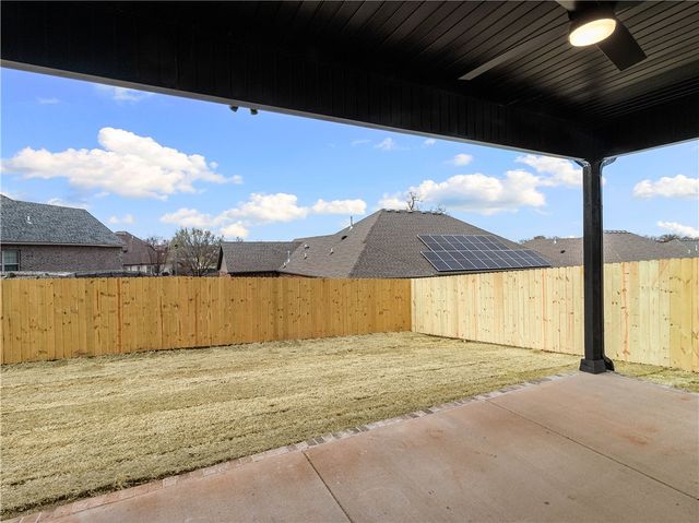 1510 Lookout Lane, Cave Springs, AR 72718