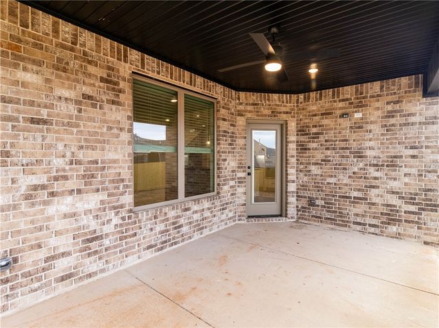 1510 Lookout Lane, Cave Springs, AR 72718