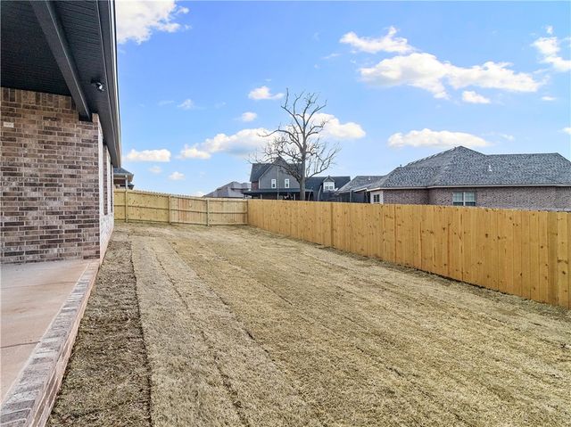1510 Lookout Lane, Cave Springs, AR 72718