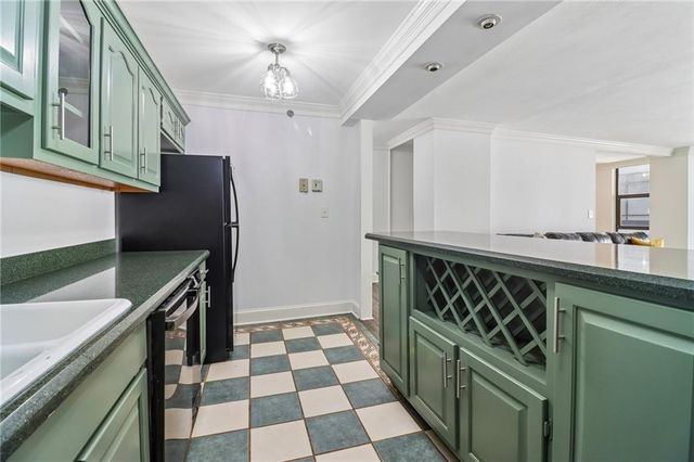 620 Peachtree Street NE 904, Atlanta, GA 30308