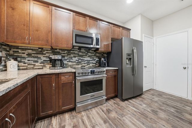 4711 BARNSTEAD DRIVE, Riverview, FL 33578