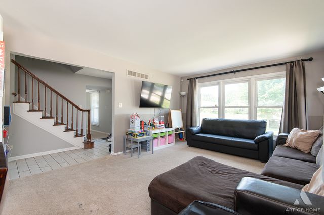 1415 Churchill Road, Schaumburg, IL 60195