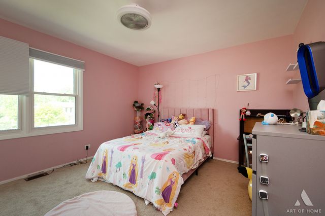1415 Churchill Road, Schaumburg, IL 60195