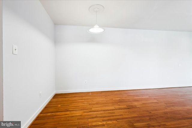 116 LEE AVE #303, Takoma Park, MD 20912