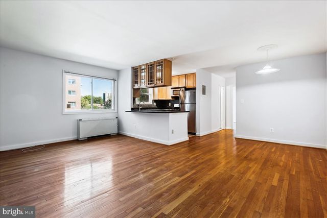 116 LEE AVE #303, Takoma Park, MD 20912