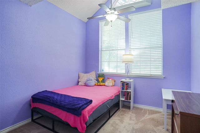 2000 Creek Royal Drive, Mesquite, TX 75181