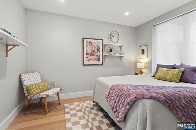 371 2nd Street 2B, Jersey City, NJ 07302