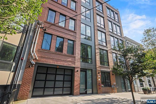 371 2nd Street 2B, Jersey City, NJ 07302