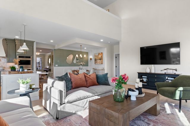 25 Summertime Circle, Stonington, CT 06379