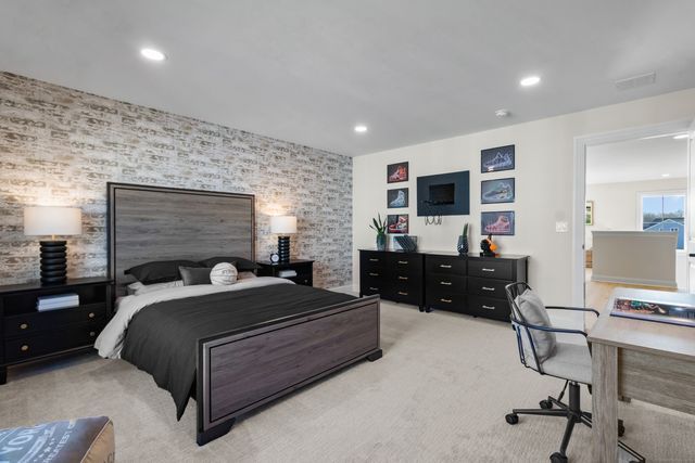 25 Summertime Circle, Stonington, CT 06379