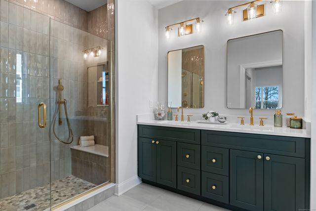 25 Summertime Circle, Stonington, CT 06379