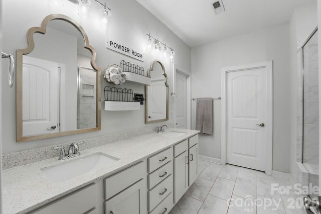 8504 Pennegrove Circle, Charlotte, NC 28214