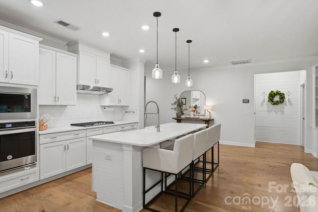 8504 Pennegrove Circle, Charlotte, NC 28214