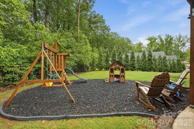 8504 Pennegrove Circle, Charlotte, NC 28214