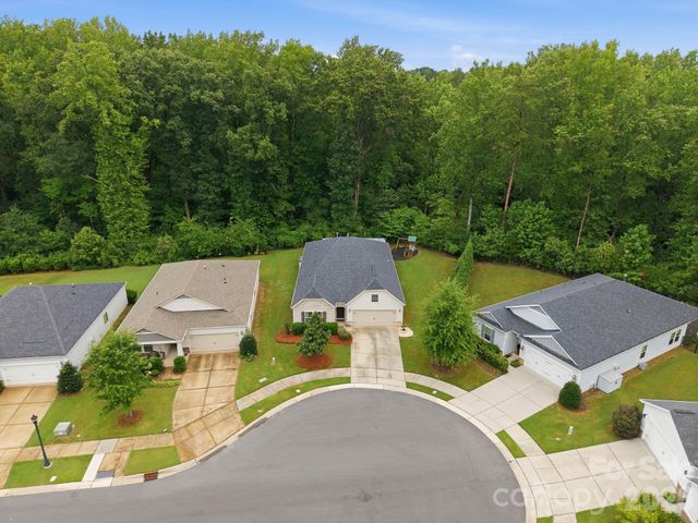 8504 Pennegrove Circle, Charlotte, NC 28214