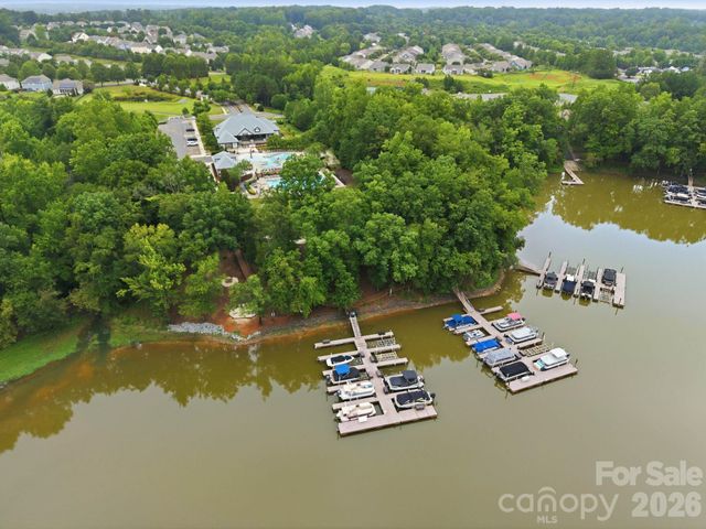 8504 Pennegrove Circle, Charlotte, NC 28214
